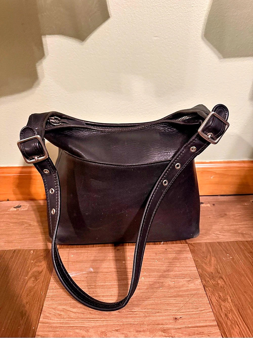 Coach City Willis Black Leather Shoulder Bag